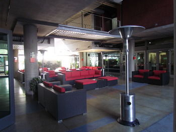 Pelican Spacious Suites Near Staple Center La